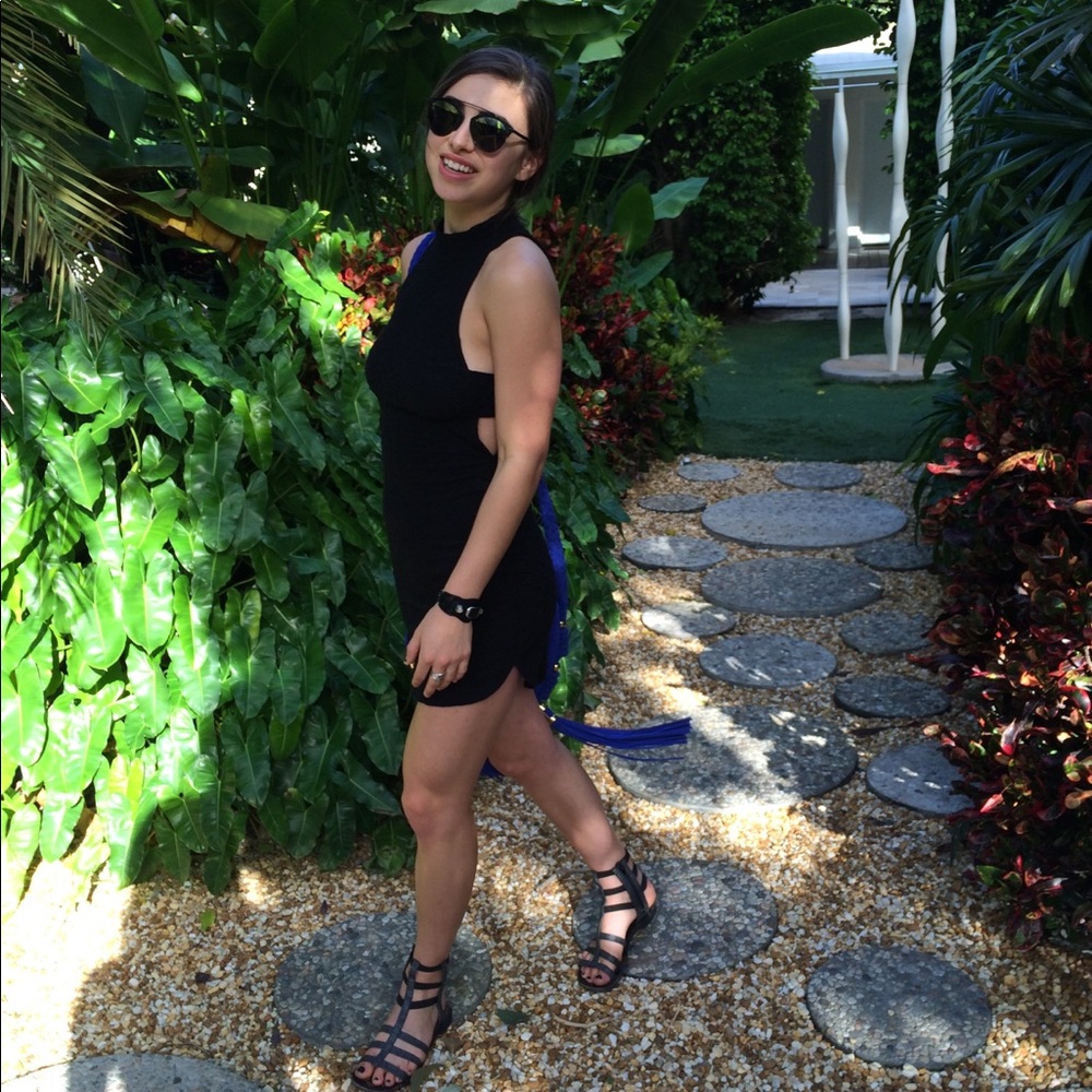 LF CUT OUT LBD